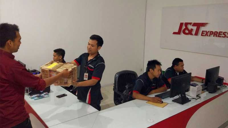 Pelayanan Di Jt Express