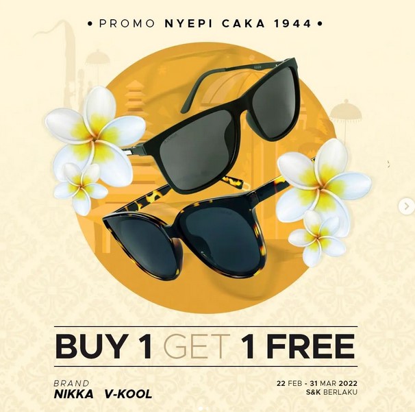 pamflet promosi kacamata