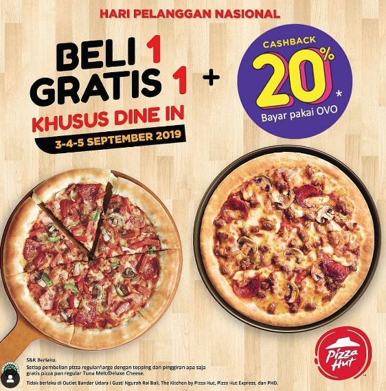 pamflet promosi pizza